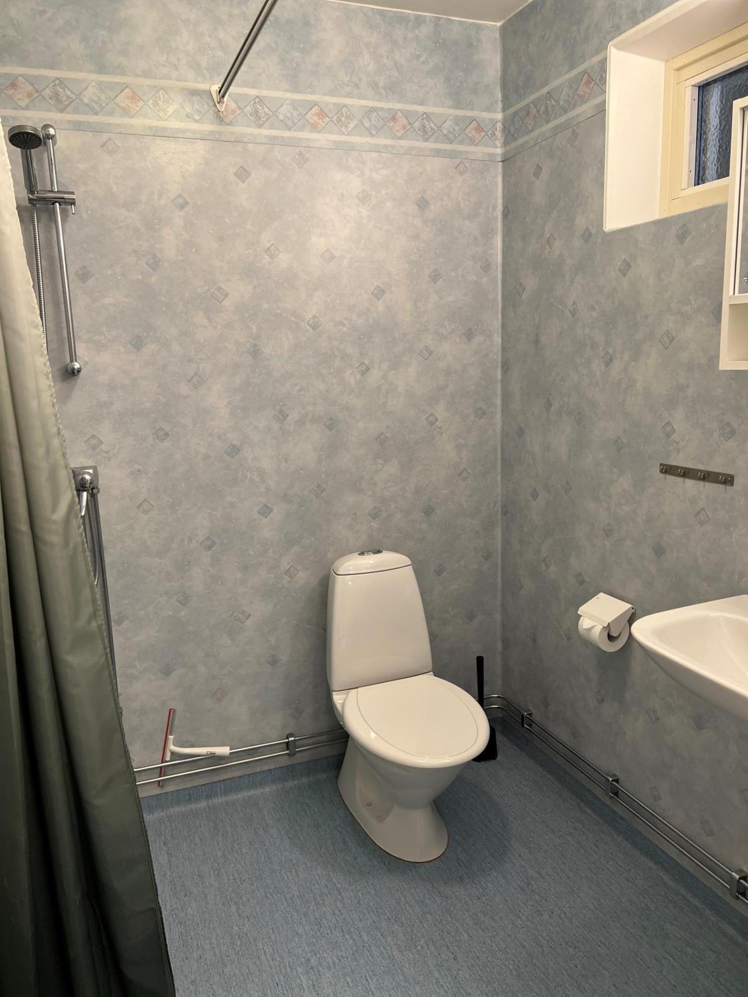 Volontaergatan - Visby Laegenhetshotell Phòng bức ảnh